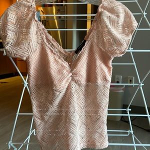 Mesh forever 21 tee shirt— size medium